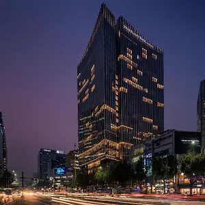 فور سيزونز 5*, سيول كوريا الجنوبية