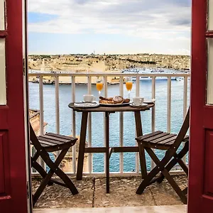 Luciano Al Porto Boutique 3*, Valletta Malta