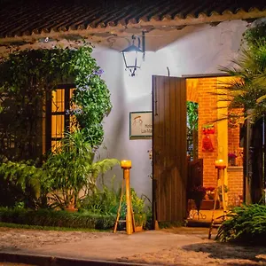 Marias *** Antigua