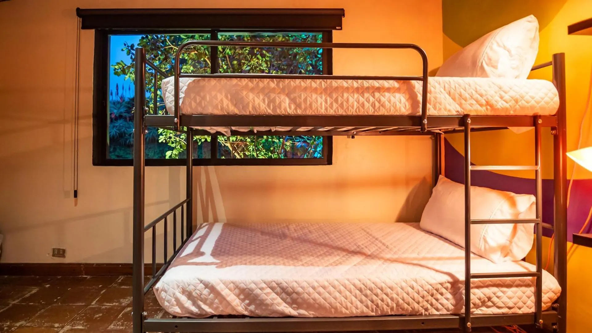 Yes Please! Hostel Антигуа-Гватемала Гватемала