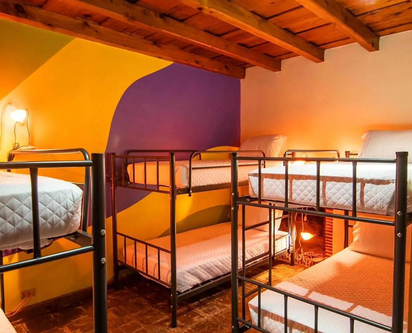 Yes Please! Hostel Антигуа-Гватемала